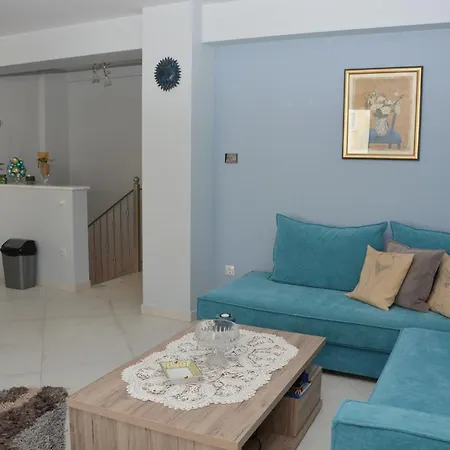 Pegasus Sea View Luxury Apartment