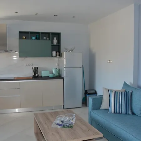 Pegasus Sea View Luxury Apartment Vrasná