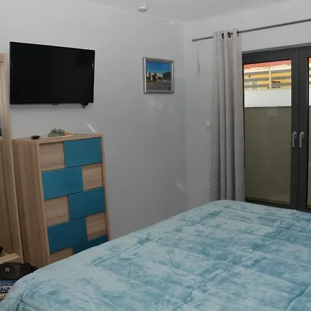 Pegasus Sea View Luxury Apartment Vrasná