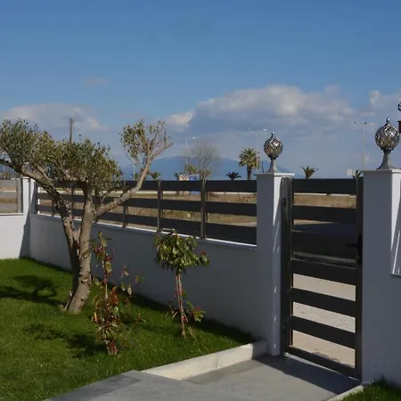Pegasus Sea View Luxury *