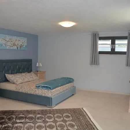 Pegasus Sea View Luxury شقة