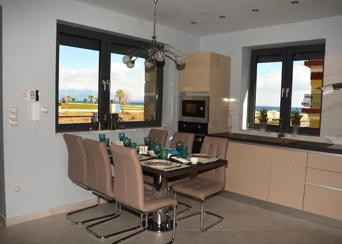 Pegasus Sea View Luxury *